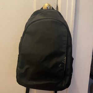 Away “the Backpack”